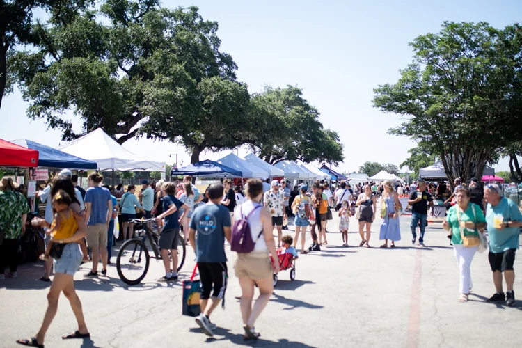 Newsletter image accompanying Texas Farmers' Market at Bell.