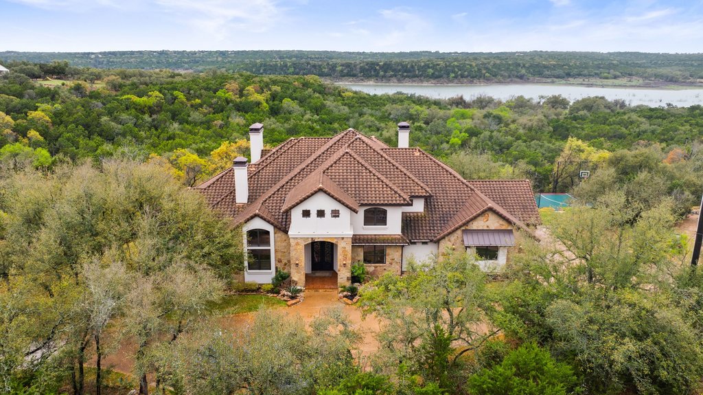 Newsletter image accompanying the archived property feature for 1540 County Road 262, 78633.