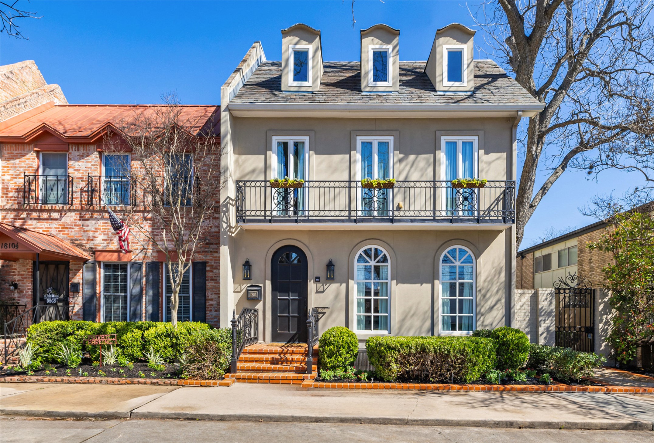 Newsletter image accompanying the archived property feature for Fleur de Lis Austin.
