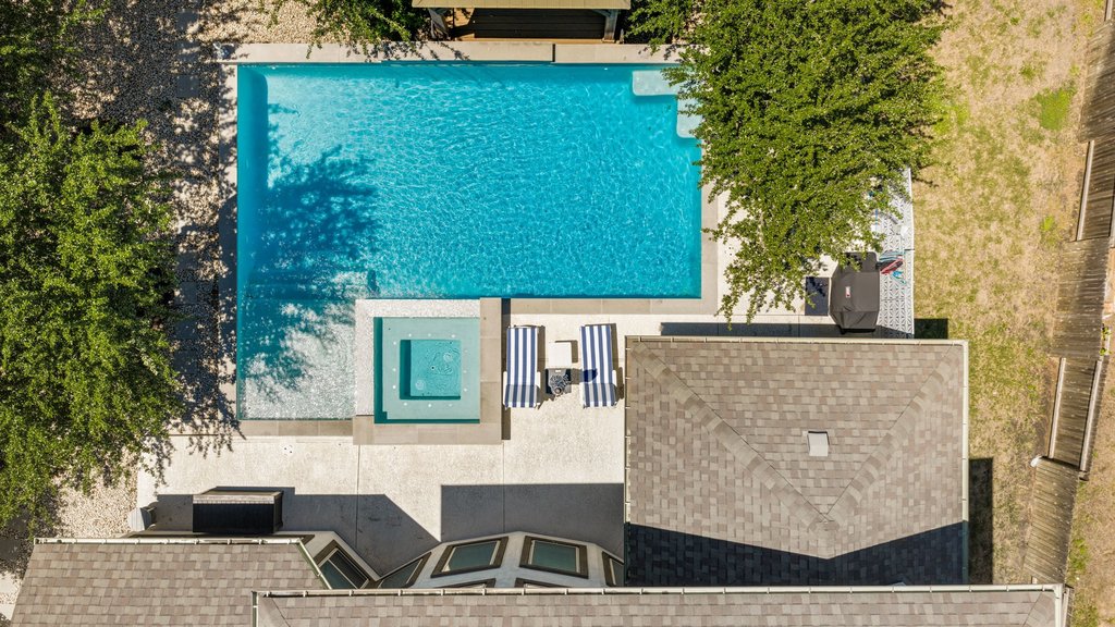 Newsletter image accompanying the archived property feature for 15504 Cabrillo Way, 78738.