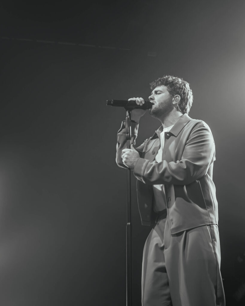Newsletter image accompanying Alex Warren in Concert.