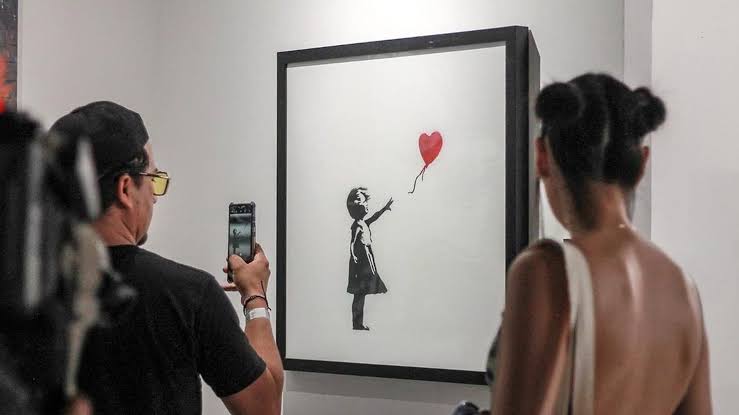 Newsletter image accompanying The Art of Banksy.