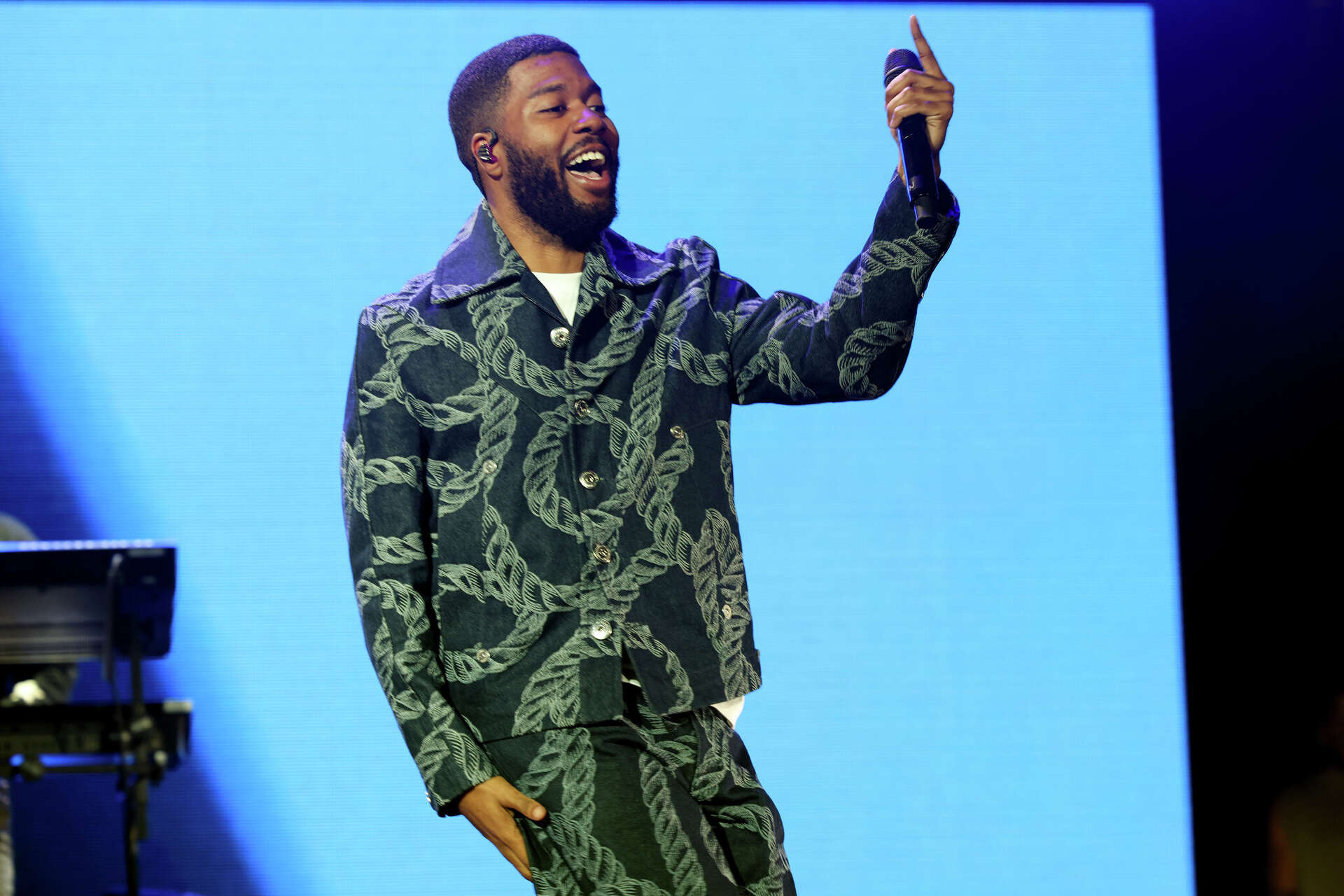 Newsletter image accompanying Khalid in Concert.