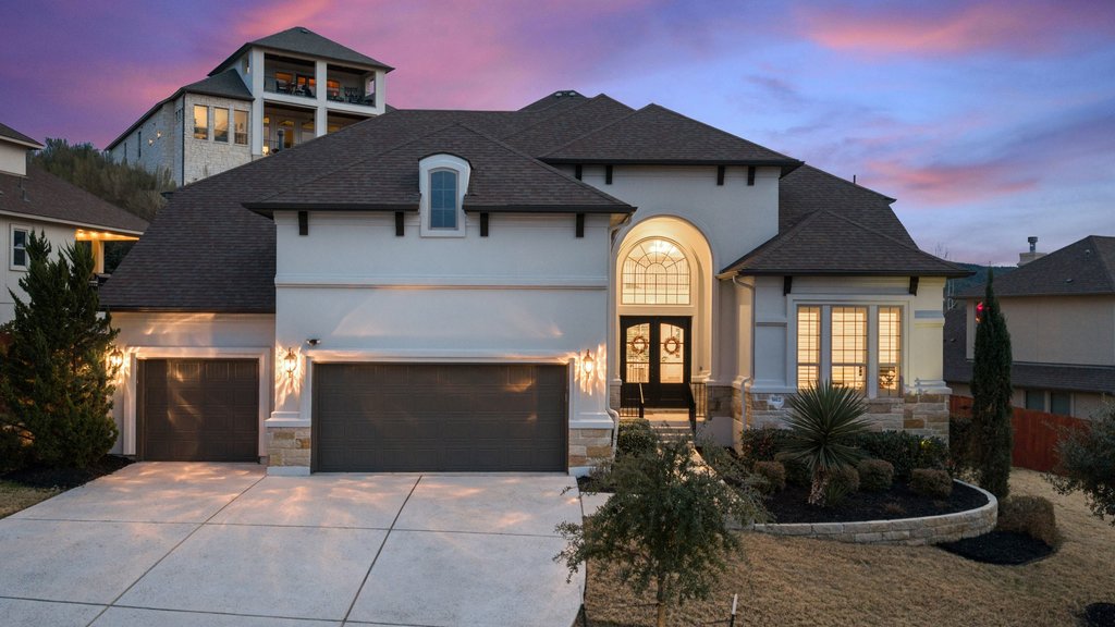 Newsletter image accompanying the archived property feature for 5812 Davenport Divide Road.